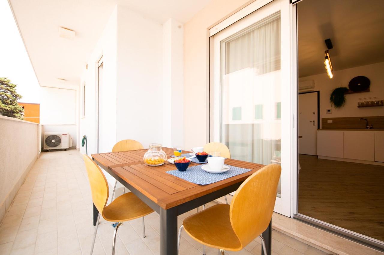 S'Arena Lughente Deluxe Apartment Alghero Bagian luar foto