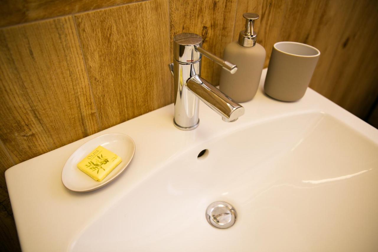 S'Arena Lughente Deluxe Apartment Alghero Bagian luar foto