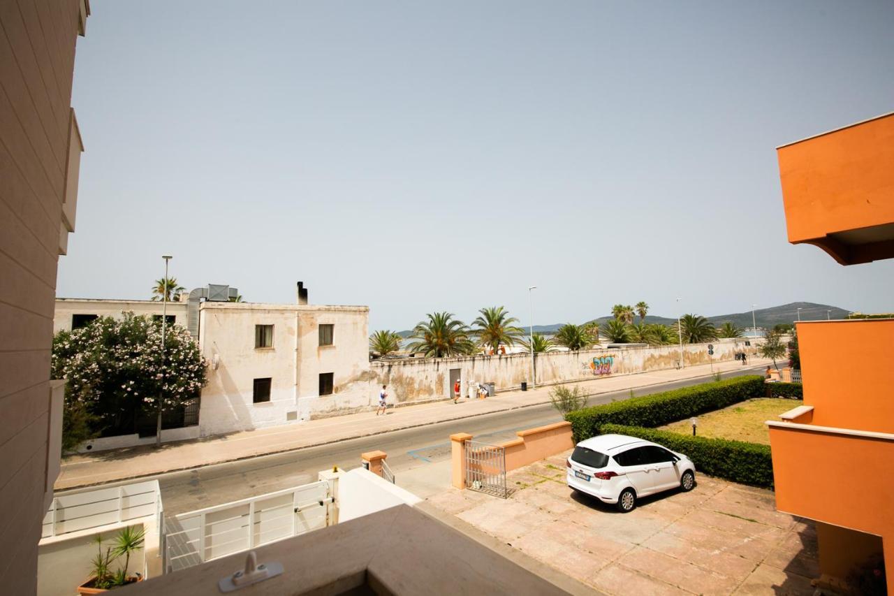 S'Arena Lughente Deluxe Apartment Alghero Bagian luar foto